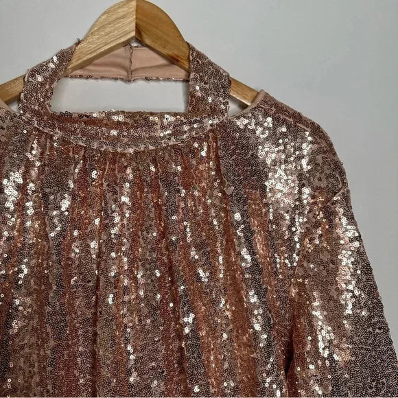 ELOQUII Elements Rose Gold Cowl Back Sequin Top Size 22 - Picture 4 of 8